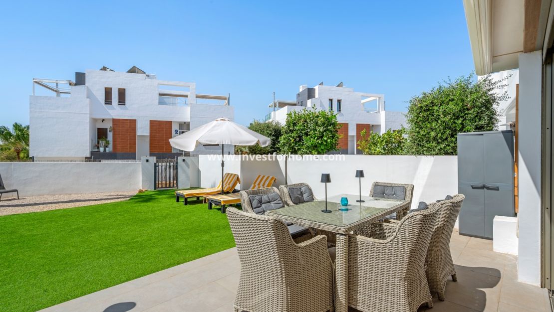 Försäljning - Villa - Orihuela Costa - Villamartín