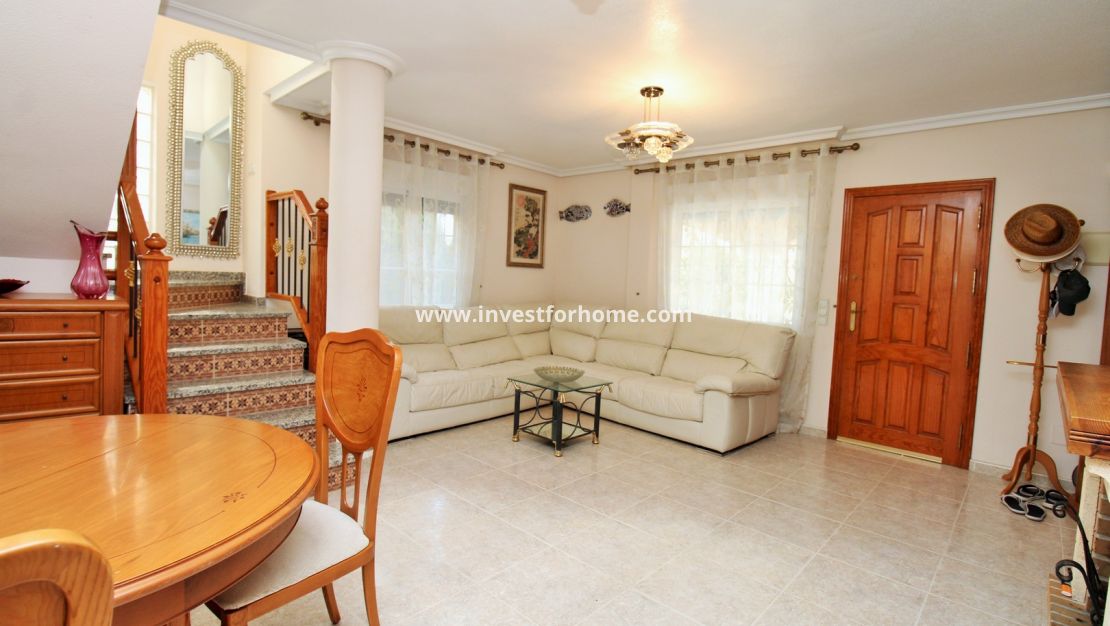 Försäljning - Villa - Orihuela Costa - Villamartín