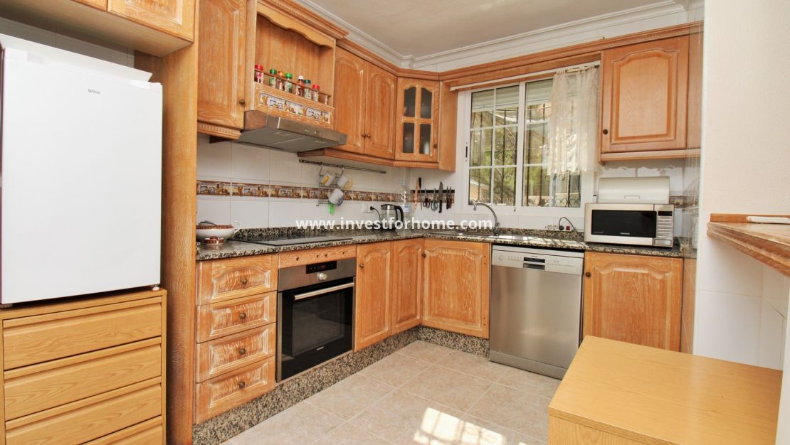 Försäljning - Villa - Orihuela Costa - Villamartín