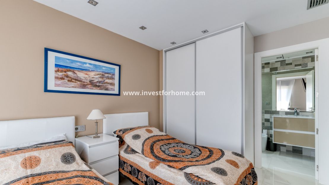 Försäljning - Villa - Orihuela Costa - Villamartín