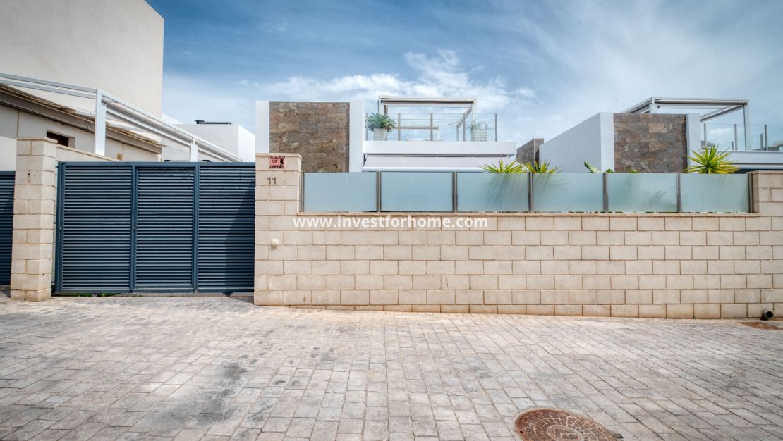 Försäljning - Villa - Orihuela Costa - Villamartín