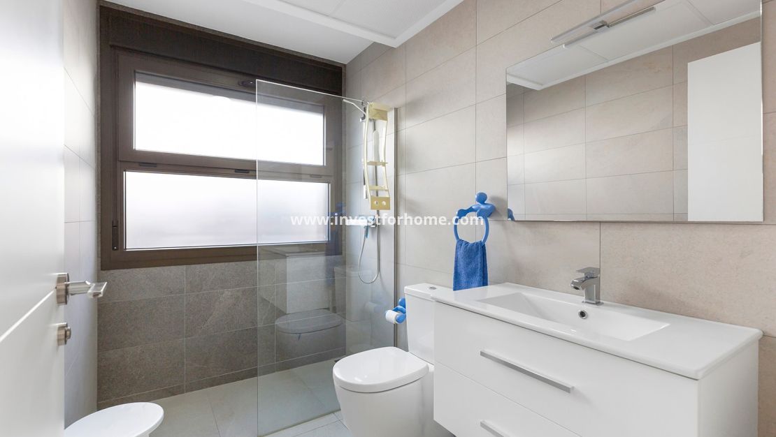 Försäljning - Villa - Orihuela Costa - Vistabella Golf