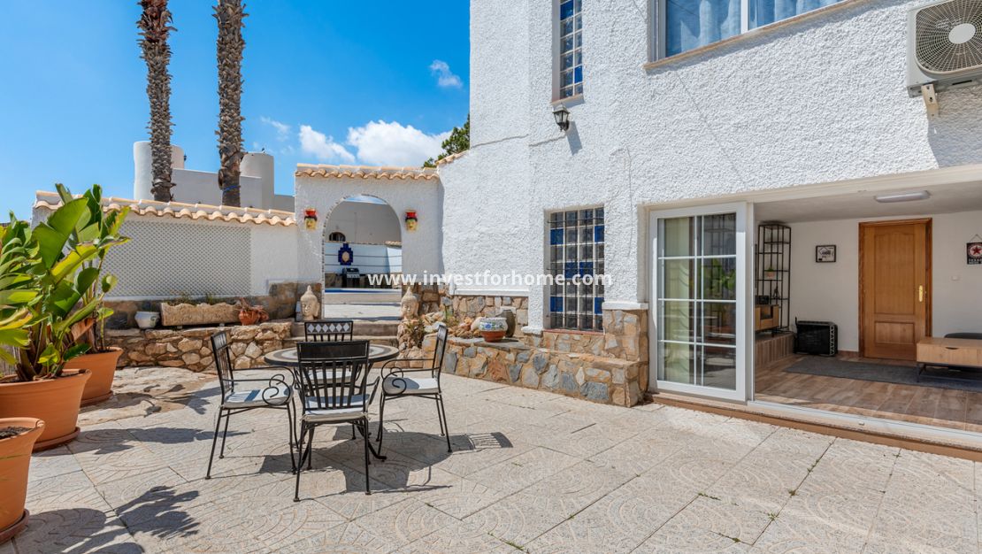 Försäljning - Villa - Pinar de Campoverde - Costa Blanca