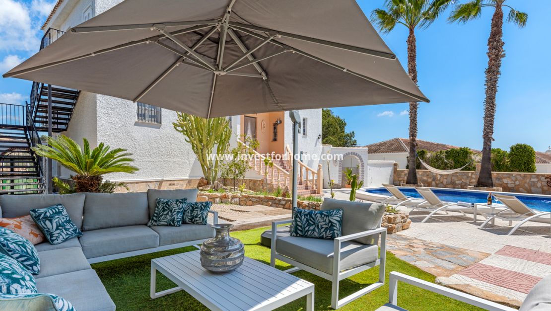 Försäljning - Villa - Pinar de Campoverde - Costa Blanca