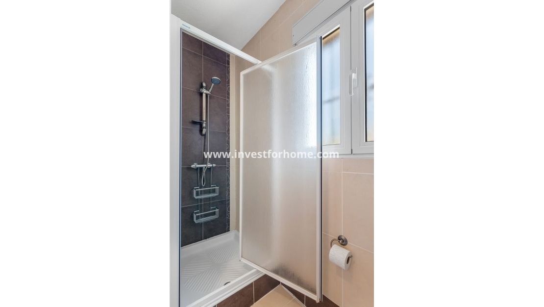 Försäljning - Villa - Pinar de Campoverde - Costa Blanca