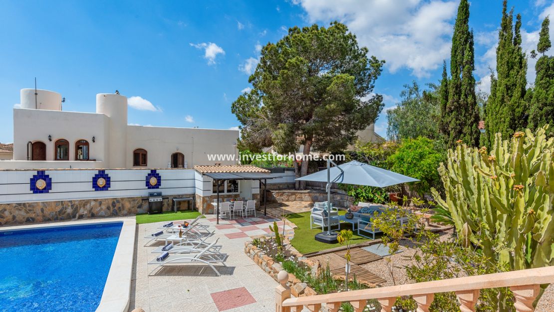 Försäljning - Villa - Pinar de Campoverde - Costa Blanca