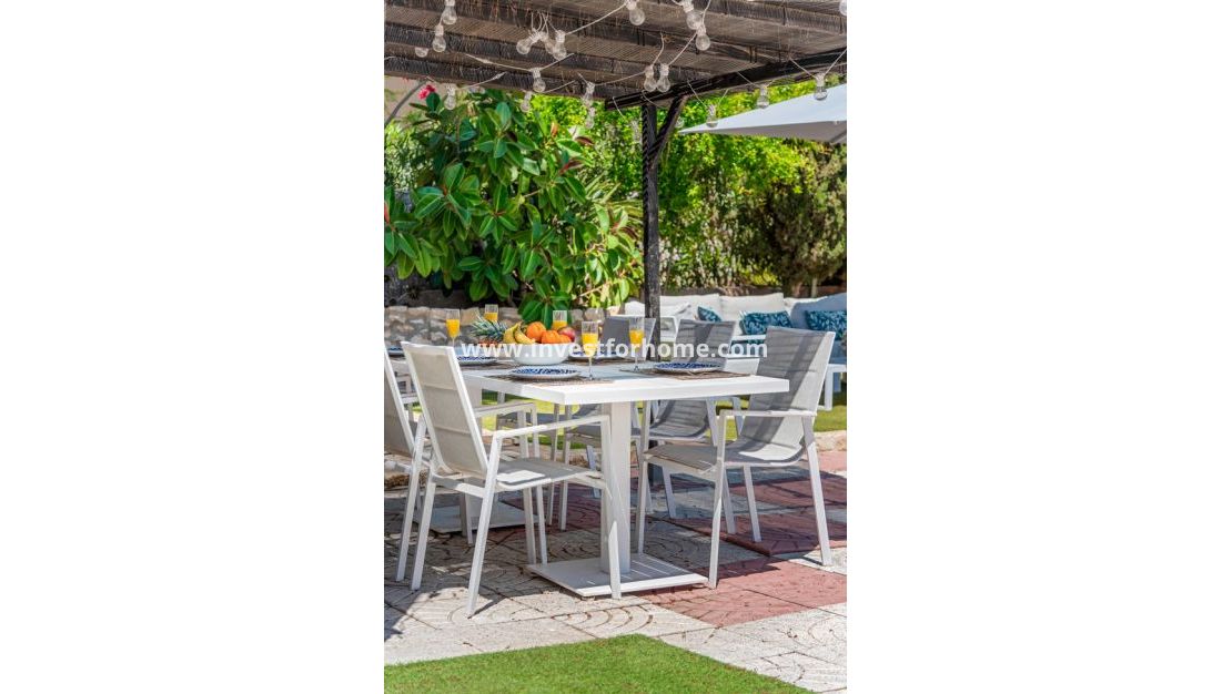 Försäljning - Villa - Pinar de Campoverde - Costa Blanca