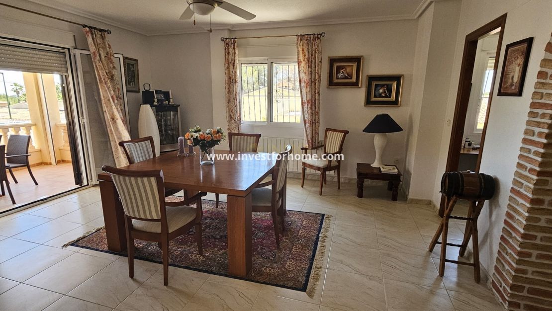 Försäljning - Villa - Pinar de Campoverde - Inland