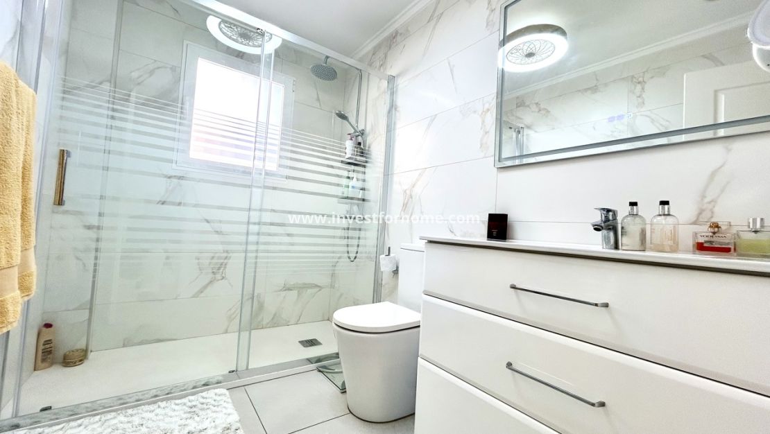 Försäljning - Villa - Pinar de Campoverde - Inland