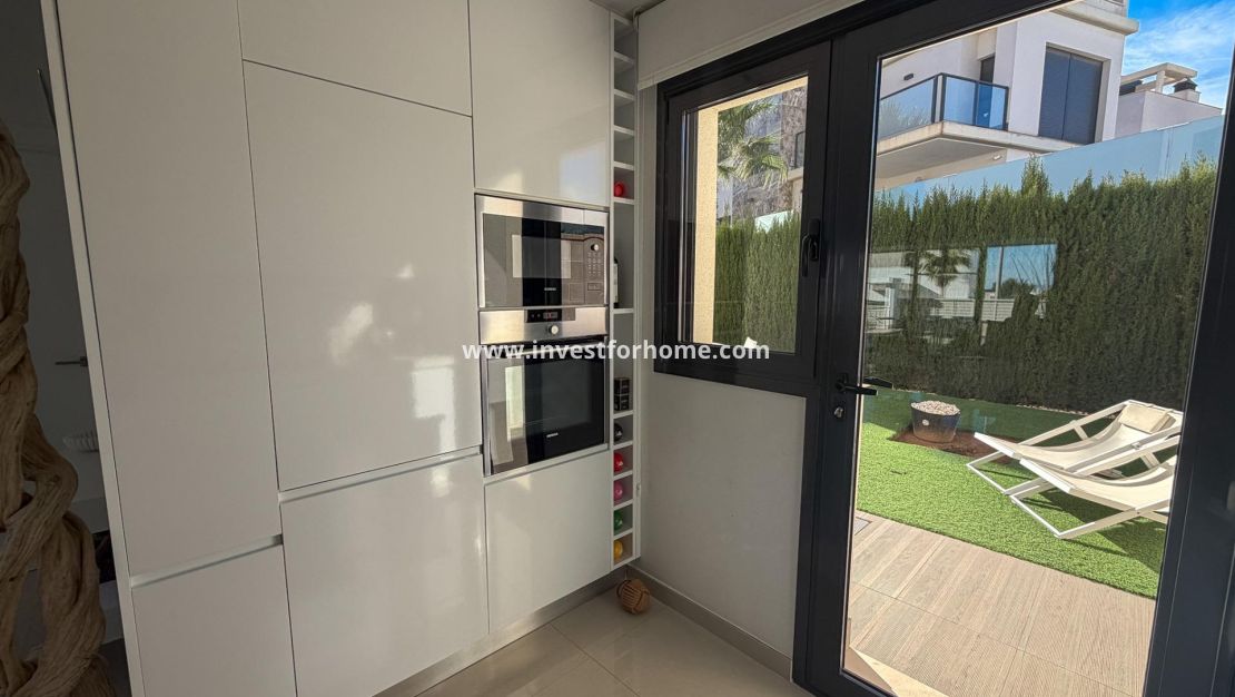 Försäljning - Villa - San Miguel de Salinas - Bellavista