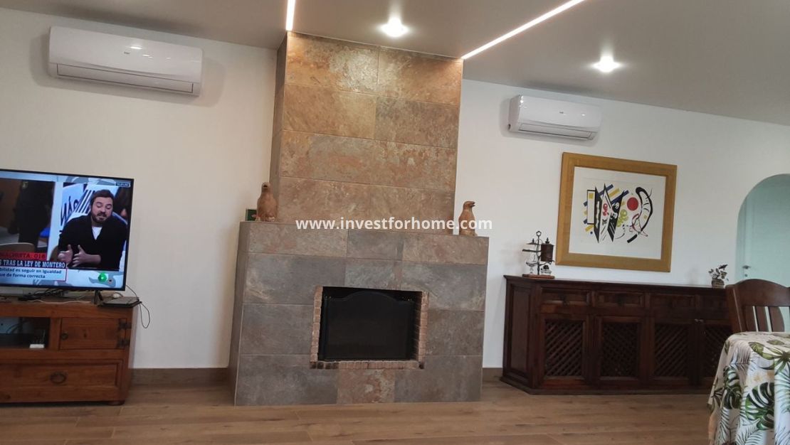 Försäljning - Villa - San Miguel de Salinas - Inland