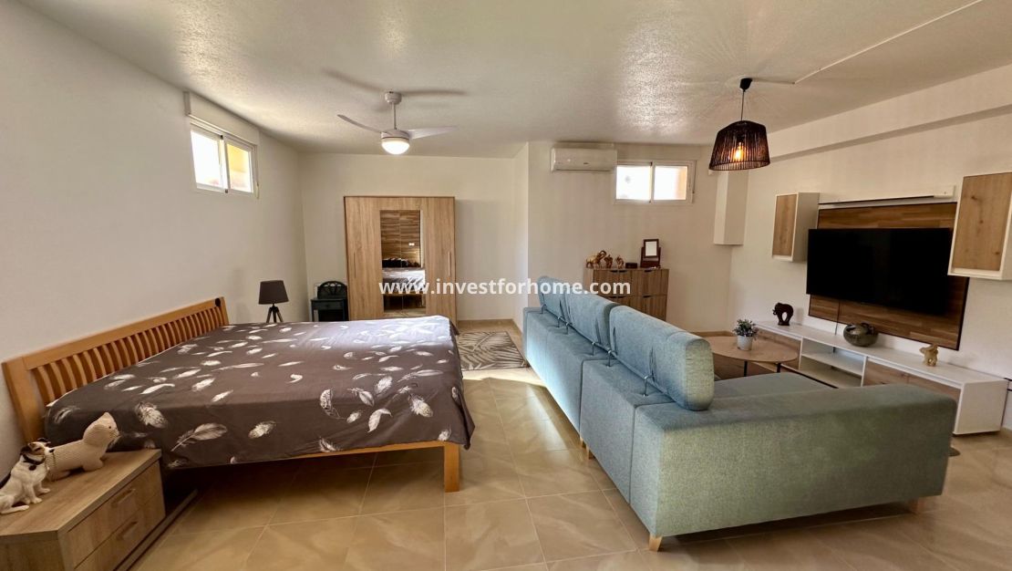 Försäljning - Villa - San Miguel de Salinas - Residencial Los Flamencos