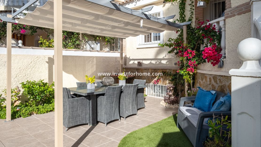 Försäljning - Villa - Santa Pola - Costa Blanca