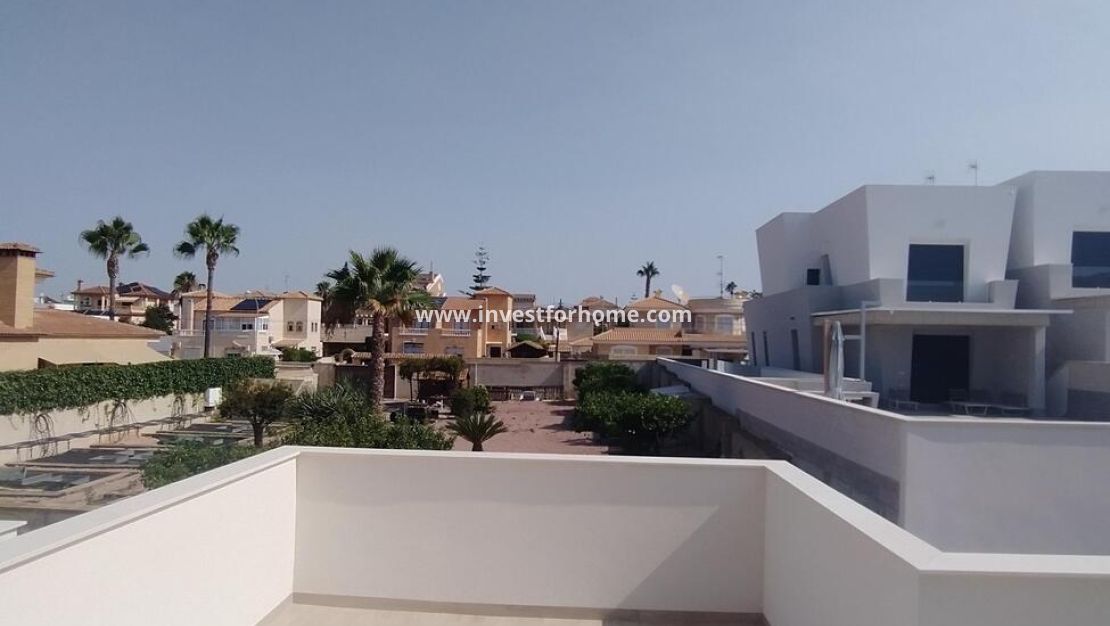 Försäljning - Villa - Torrevieja - aguas nuevas