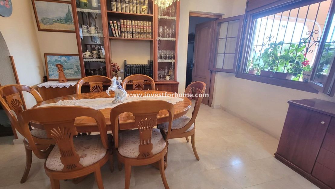 Försäljning - Villa - Torrevieja - aguas nuevas