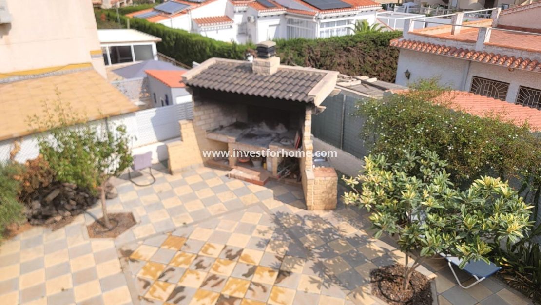 Försäljning - Villa - Torrevieja - aguas nuevas