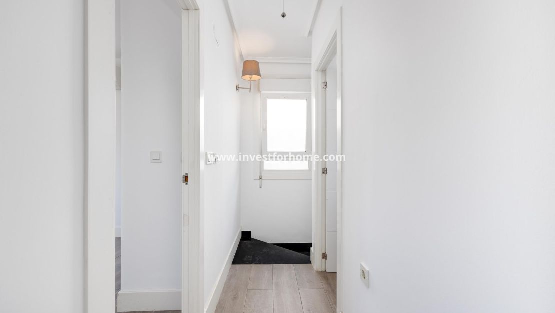 Försäljning - Villa - Torrevieja - aguas nuevas