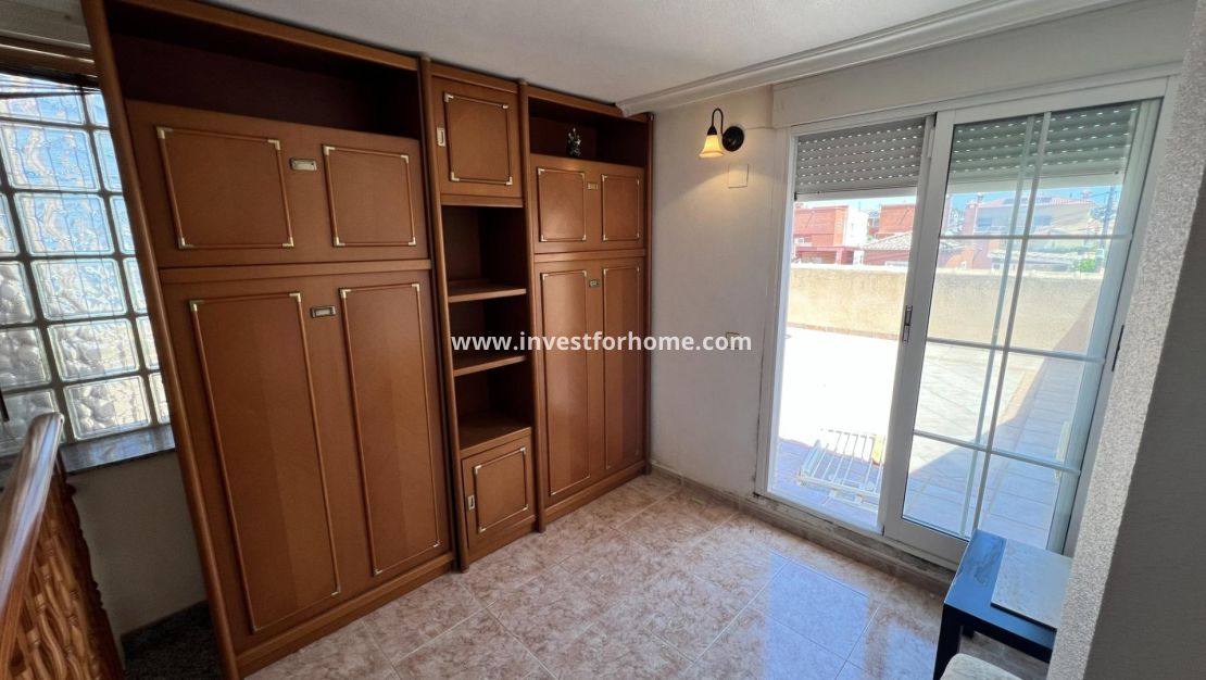 Försäljning - Villa - Torrevieja - aguas nuevas