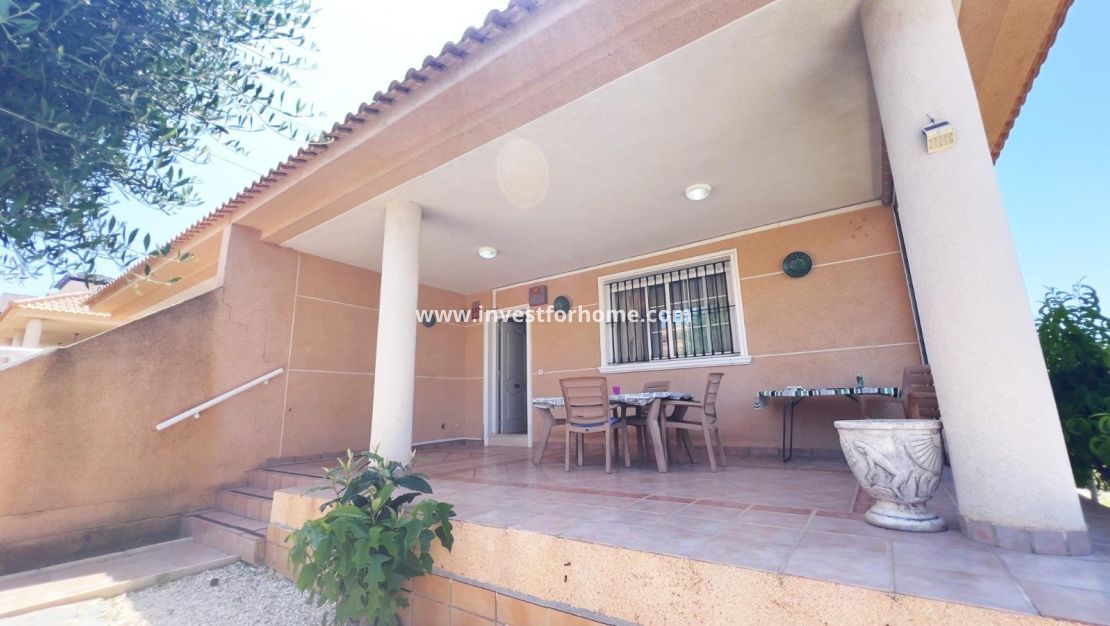 Försäljning - Villa - Torrevieja - aguas nuevas