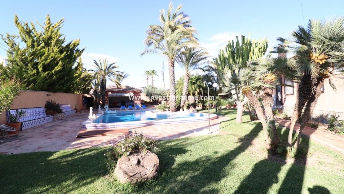 Försäljning - Villa - Torrevieja - Costa Blanca