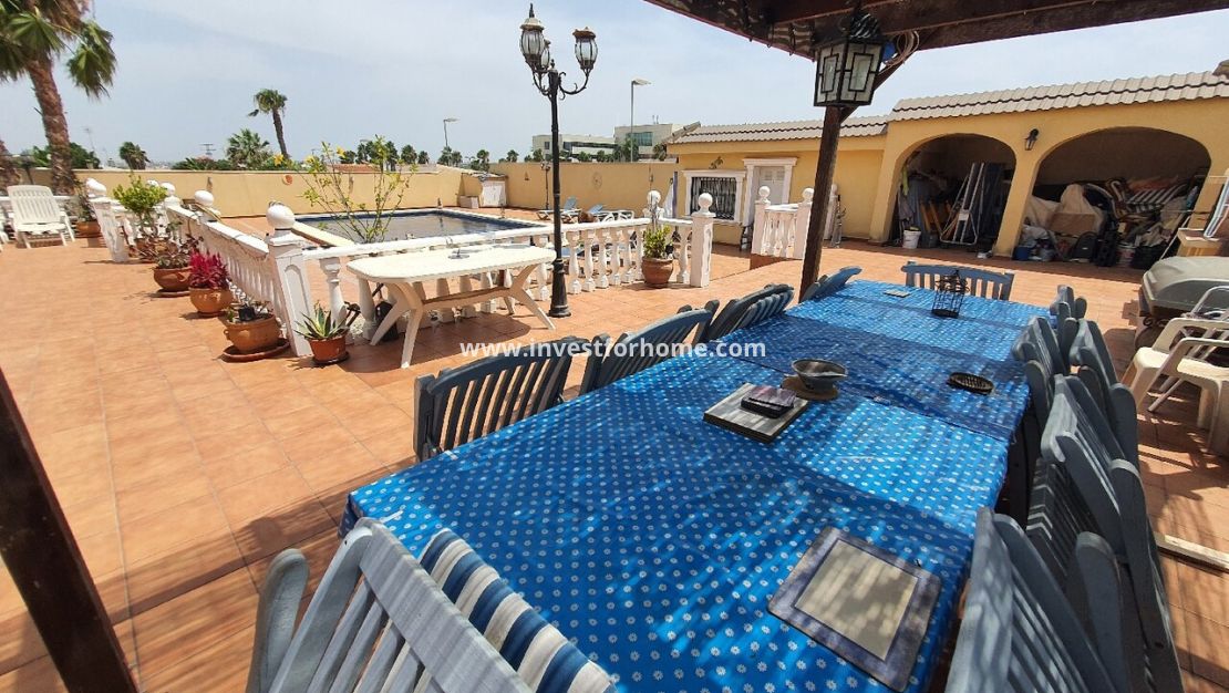 Försäljning - Villa - Torrevieja - Costa Blanca