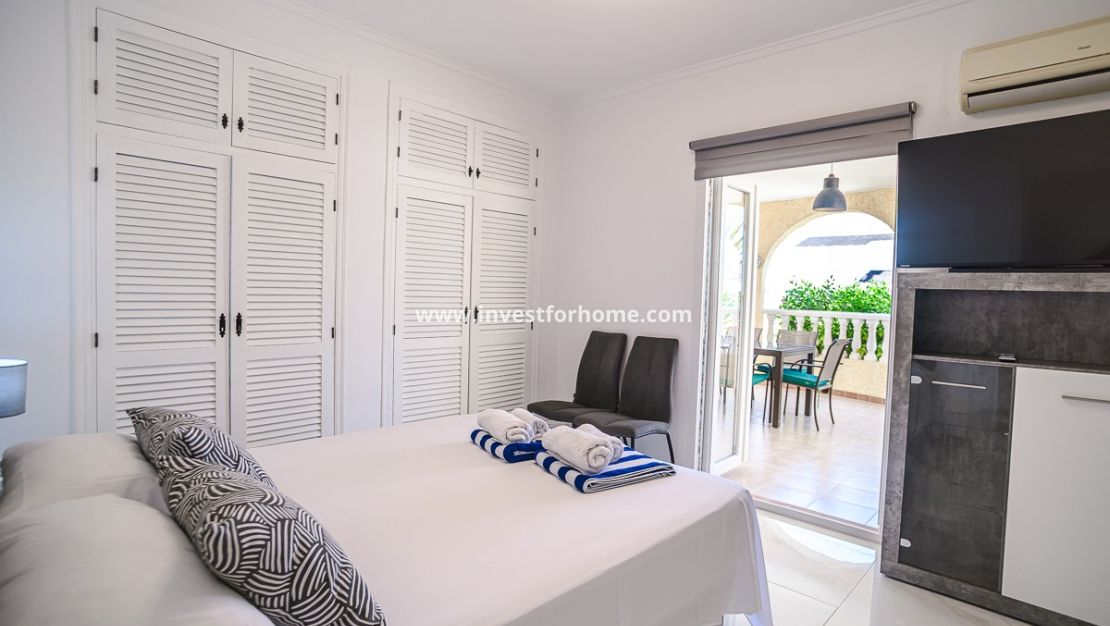 Försäljning - Villa - Torrevieja - Costa Blanca