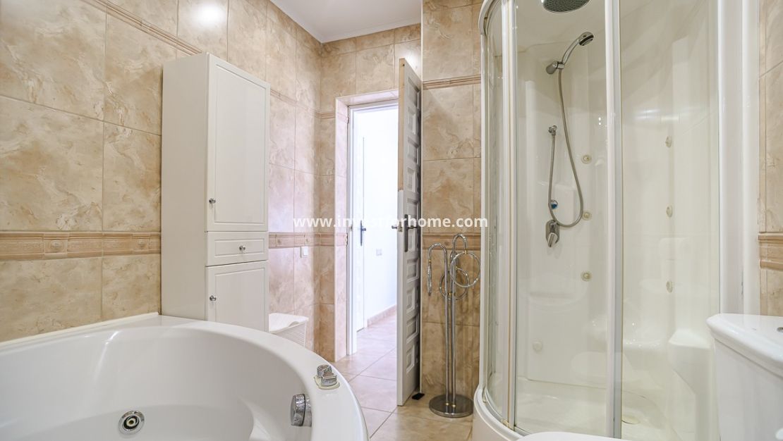 Försäljning - Villa - Torrevieja - Costa Blanca