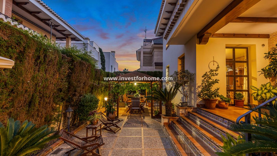 Försäljning - Villa - Torrevieja - Costa Blanca