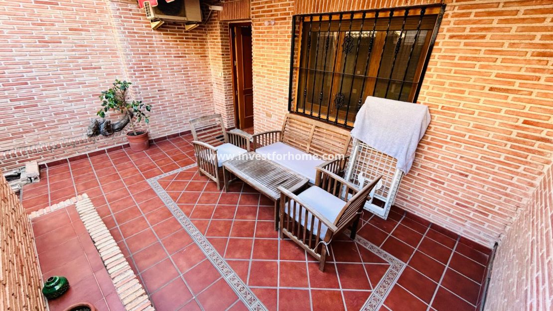 Försäljning - Villa - Torrevieja - Costa Blanca