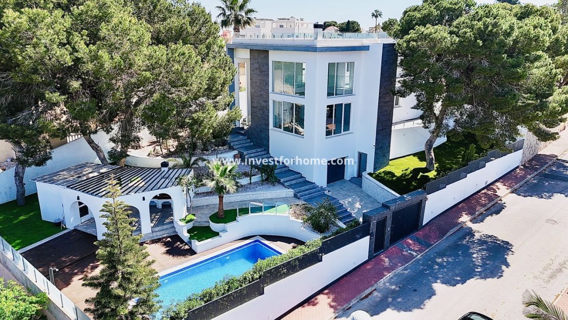 Försäljning - Villa - Torrevieja - Costa Blanca