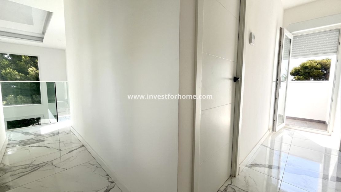 Försäljning - Villa - Torrevieja - Costa Blanca