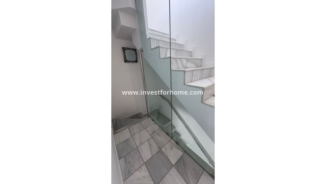 Försäljning - Villa - Torrevieja - Costa Blanca