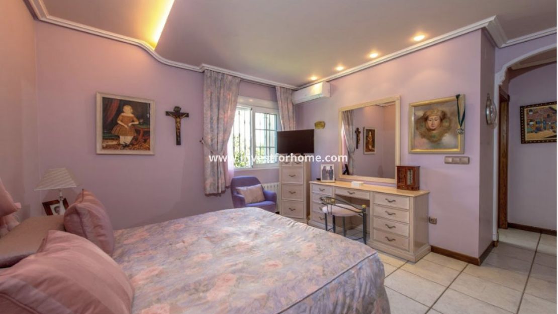 Försäljning - Villa - Torrevieja - Costa Blanca