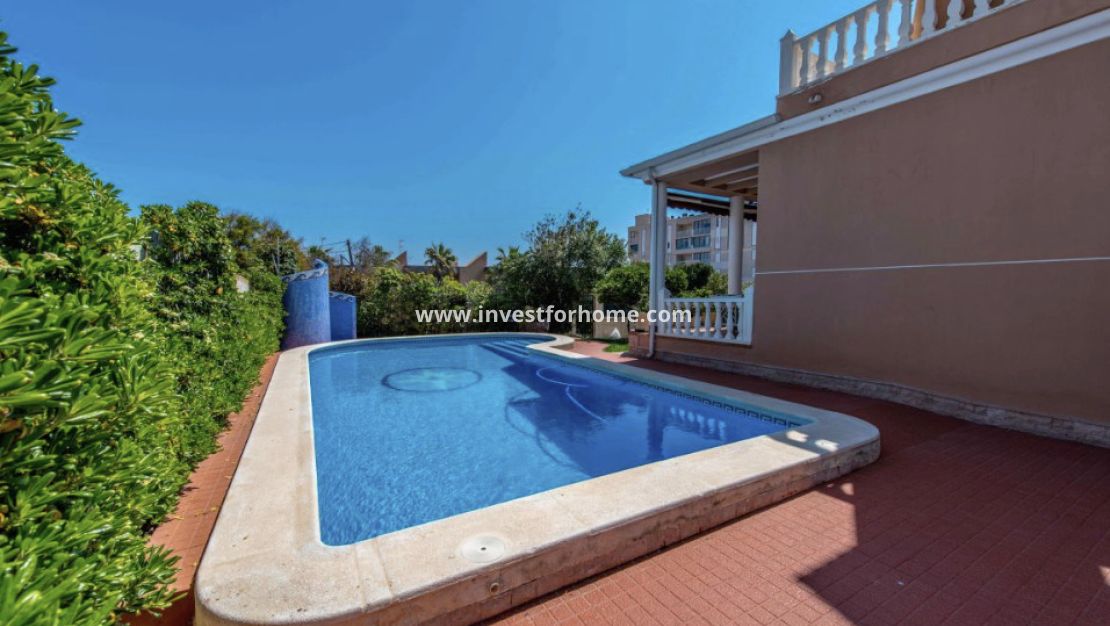 Försäljning - Villa - Torrevieja - Costa Blanca