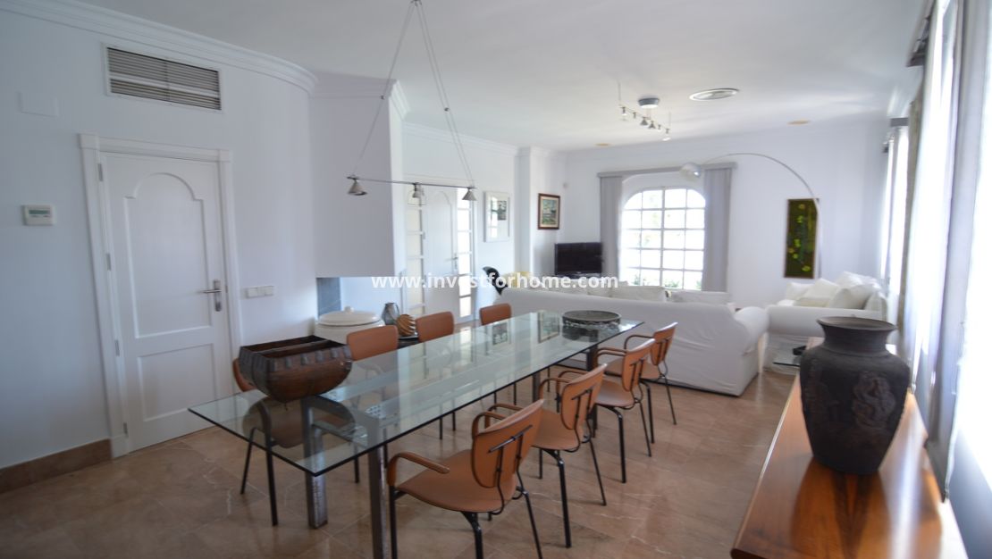 Försäljning - Villa - Torrevieja - Costa Blanca