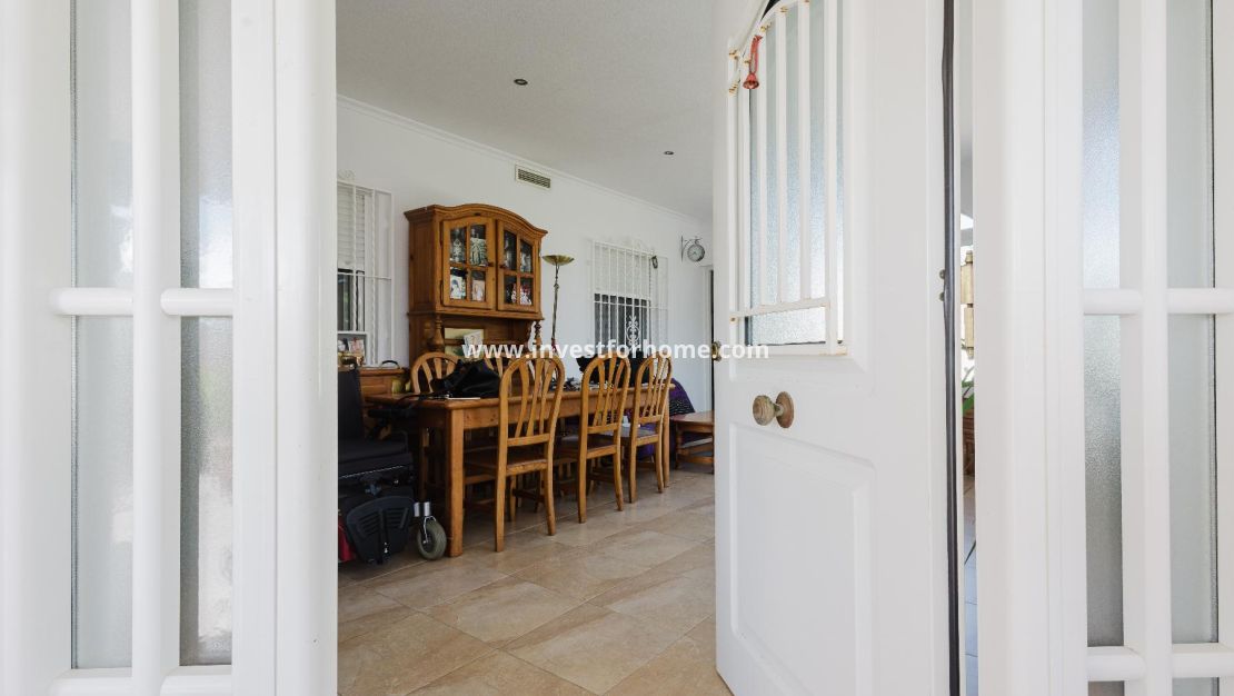 Försäljning - Villa - Torrevieja - Costa Blanca