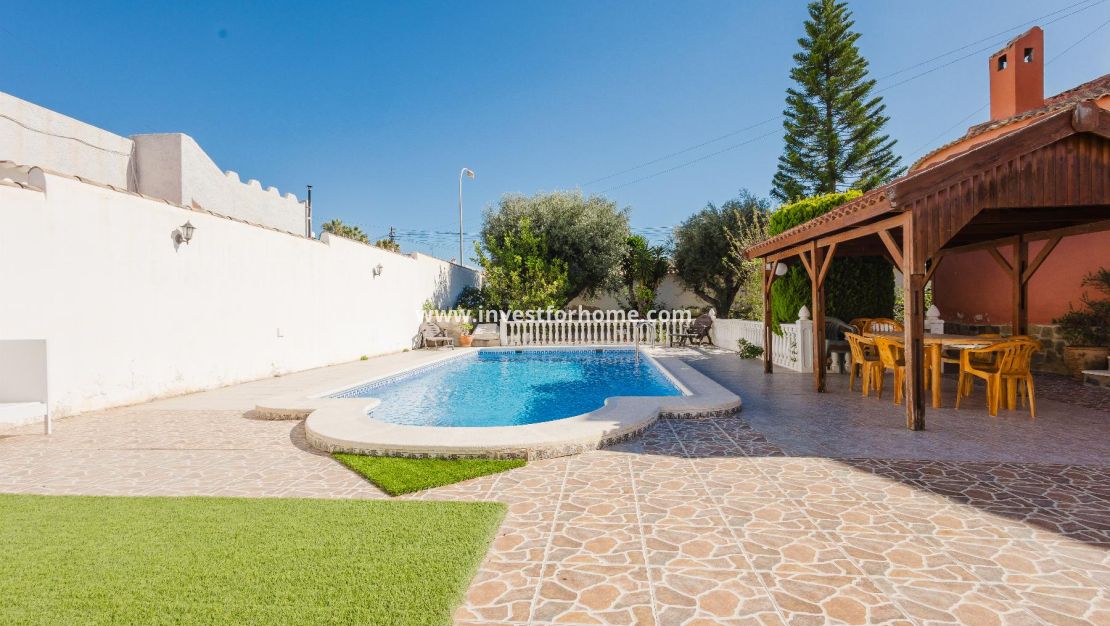 Försäljning - Villa - Torrevieja - Costa Blanca