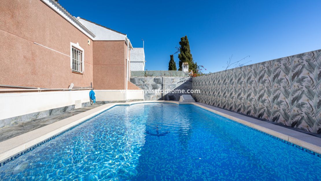 Försäljning - Villa - Torrevieja - Costa Blanca