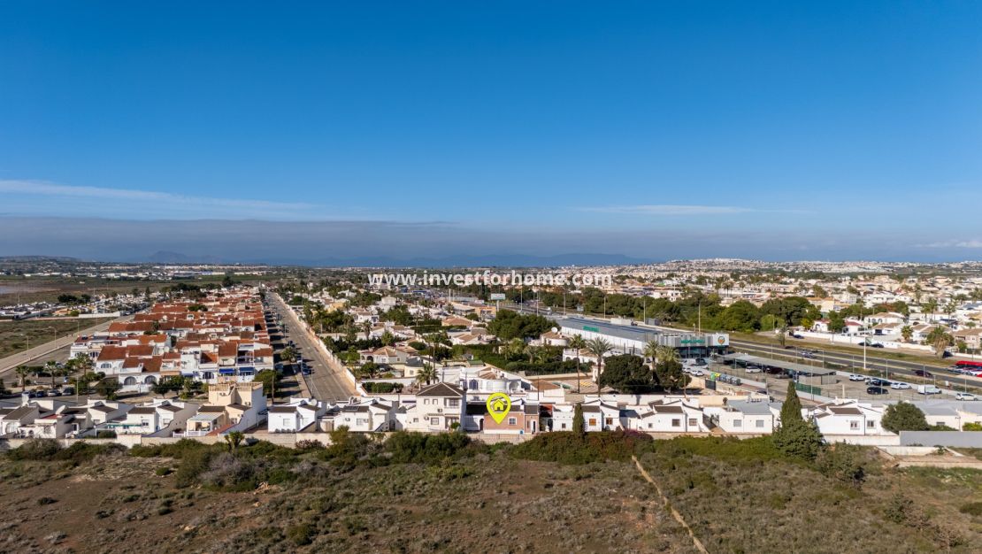 Försäljning - Villa - Torrevieja - Costa Blanca