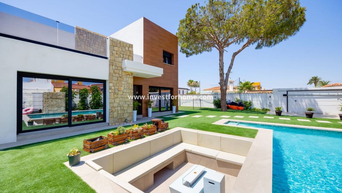 Försäljning - Villa - Torrevieja - Costa Blanca