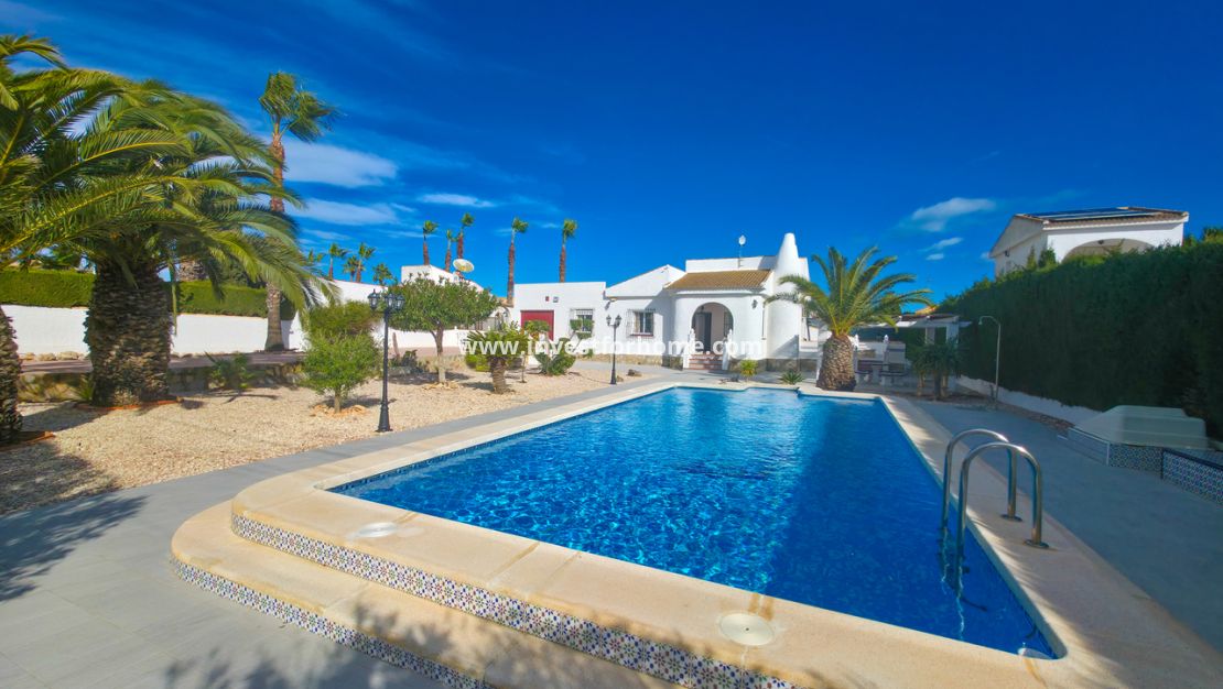 Försäljning - Villa - Torrevieja - Costa Blanca