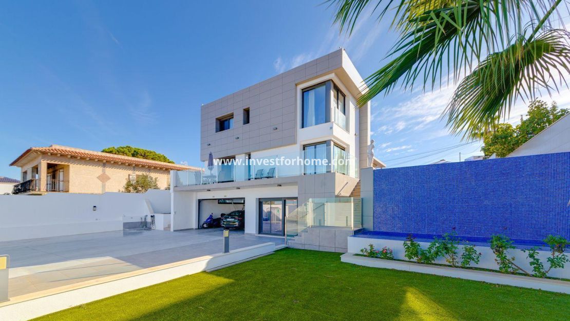 Försäljning - Villa - Torrevieja - Costa Blanca