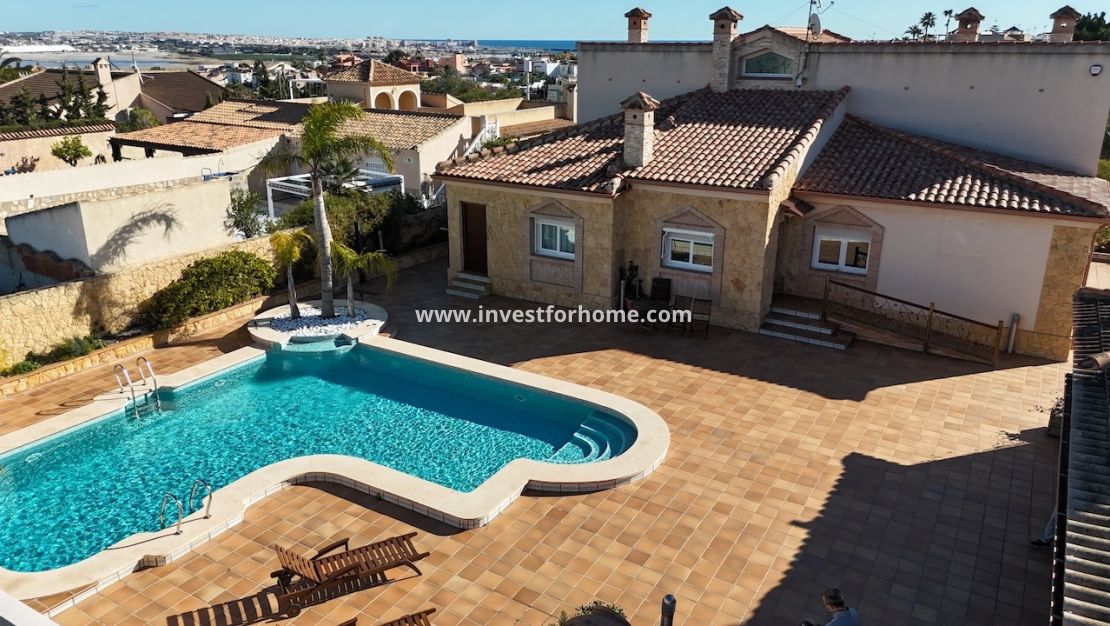 Försäljning - Villa - Torrevieja - Costa Blanca
