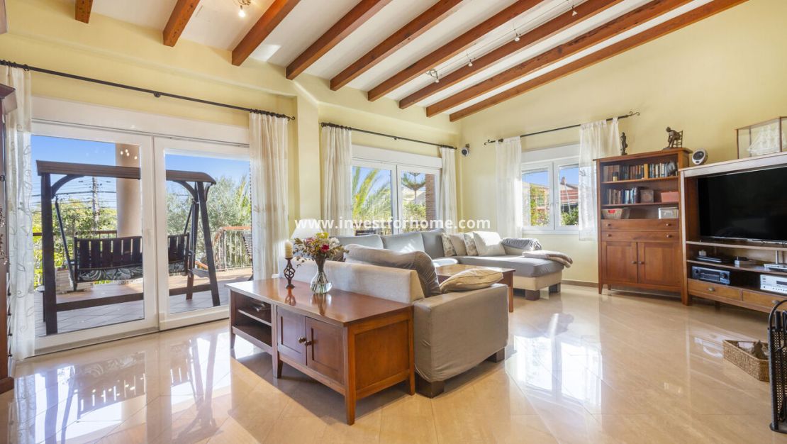 Försäljning - Villa - Torrevieja - Costa Blanca