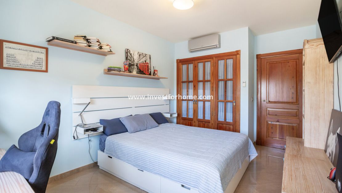 Försäljning - Villa - Torrevieja - Costa Blanca