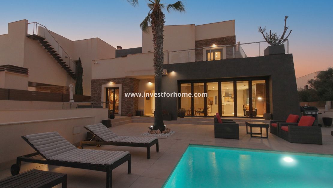Försäljning - Villa - Torrevieja - Costa Blanca