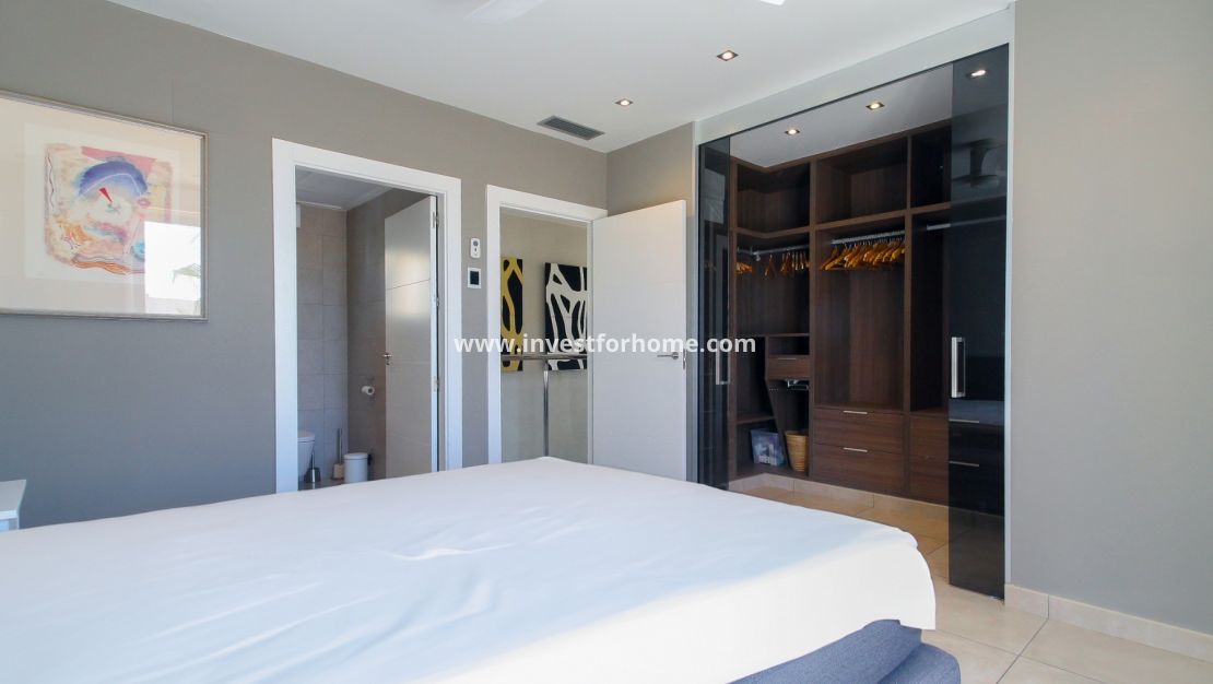 Försäljning - Villa - Torrevieja - Costa Blanca