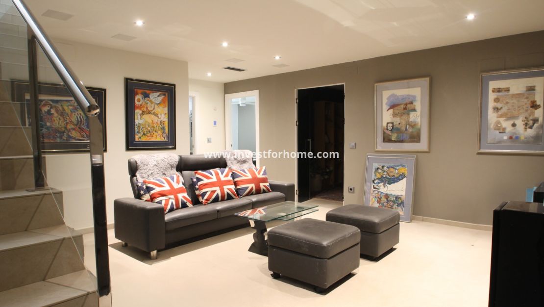 Försäljning - Villa - Torrevieja - Costa Blanca