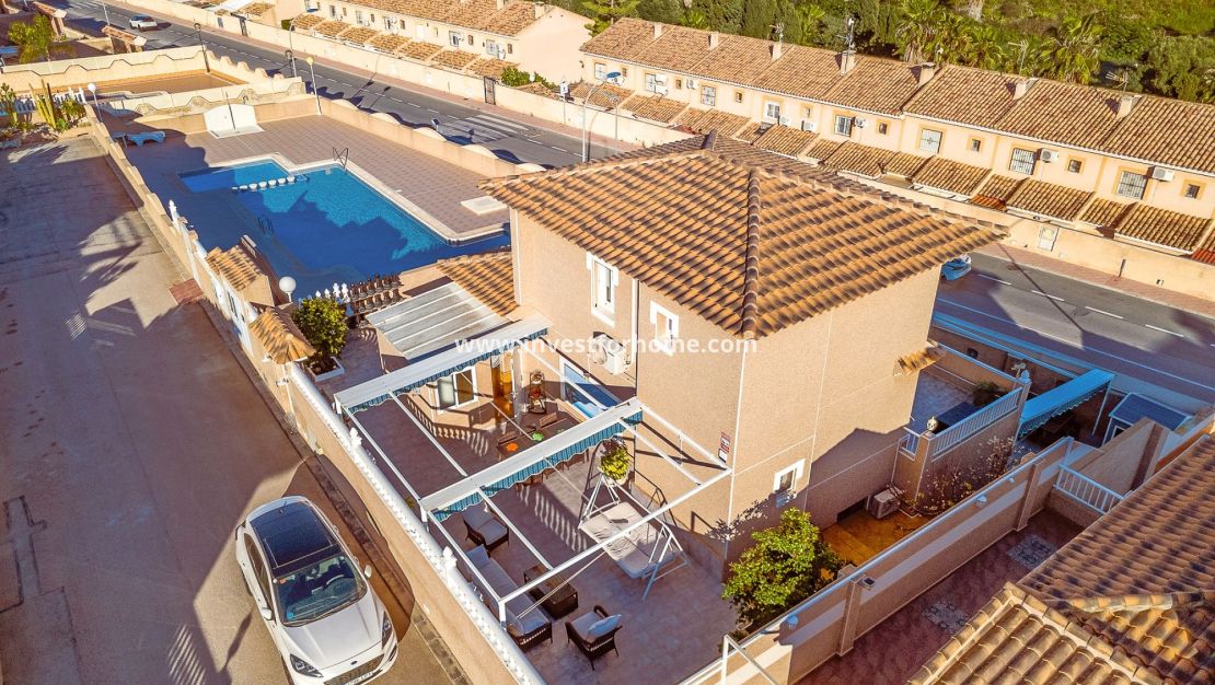 Försäljning - Villa - Torrevieja - Costa Blanca
