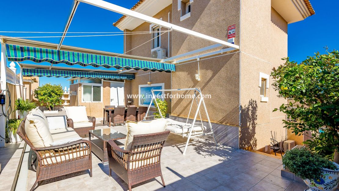 Försäljning - Villa - Torrevieja - Costa Blanca